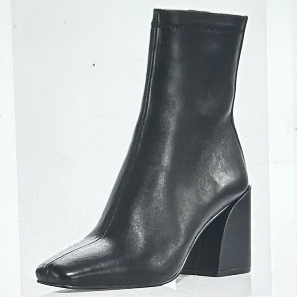 AQUA Women's Julie High Heel Booties Square Toe Black Leather, Size 6.5